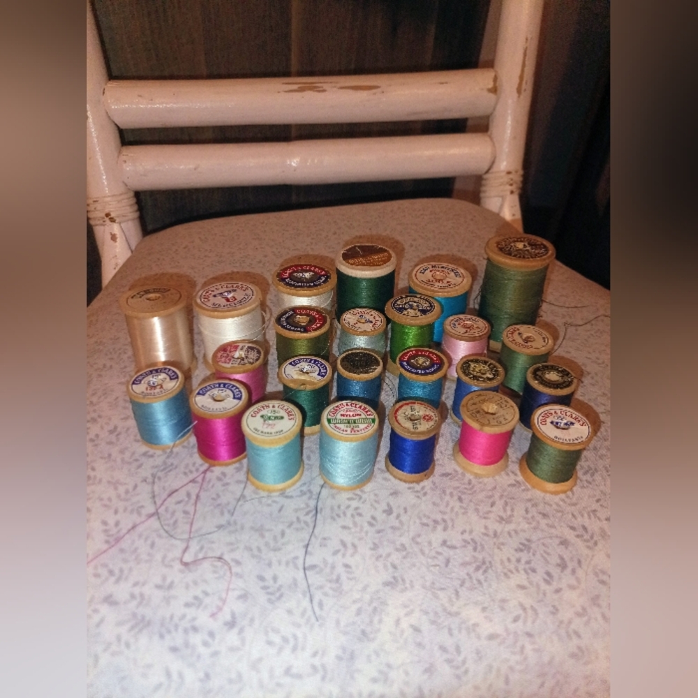 Vintage Assorted Sewing Thread With Wooden Spools Collection